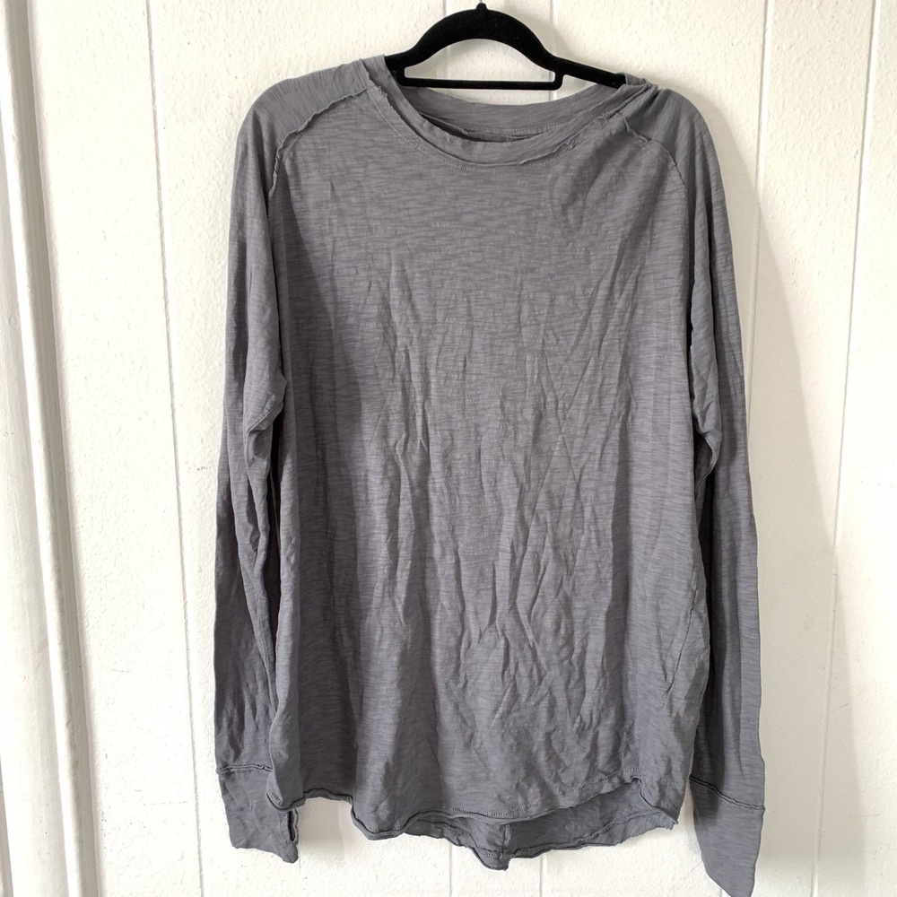 We The Free People Womens Small Short Long Sleeve Grey Long Thumbholes Raw Seams